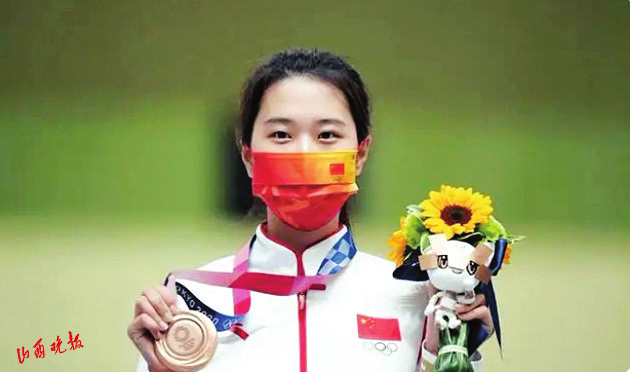 射击世锦赛：中国队再摘两金 肖嘉芮萱夺女