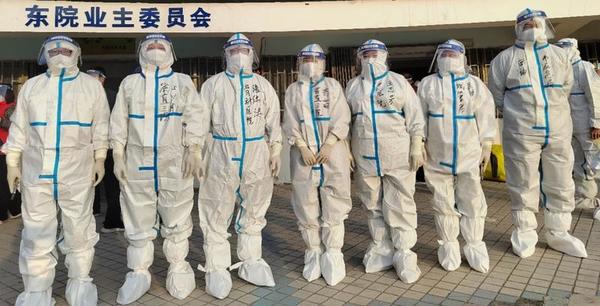 【大河网景】“志愿红”守护“健康绿” 普