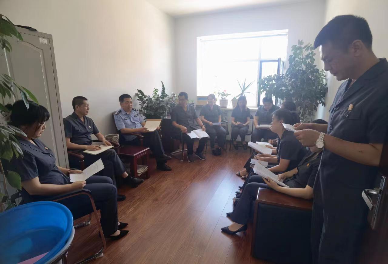 永吉法院领导干部深入党支部联系点开展联系