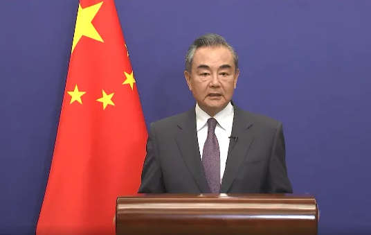 全面推进中国特色大国外交