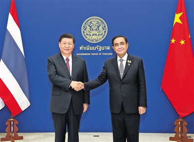 习近平同泰国总理巴育举行会谈