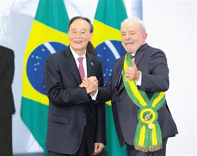 王岐山出席巴西新任总统就职仪式