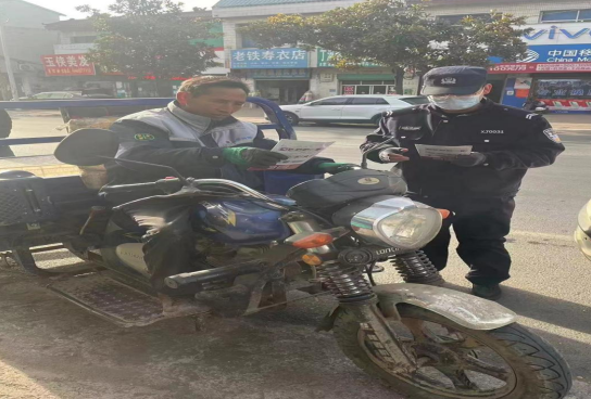 丁河派出所扎实开展春运交通宣传