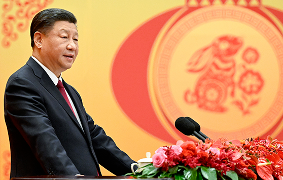 学习语｜和人民始终站在一起、想在一起、干