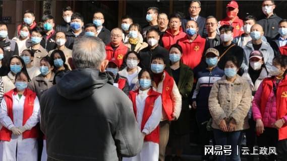 让雷锋精神在新时代更加璀璨、代代传承 