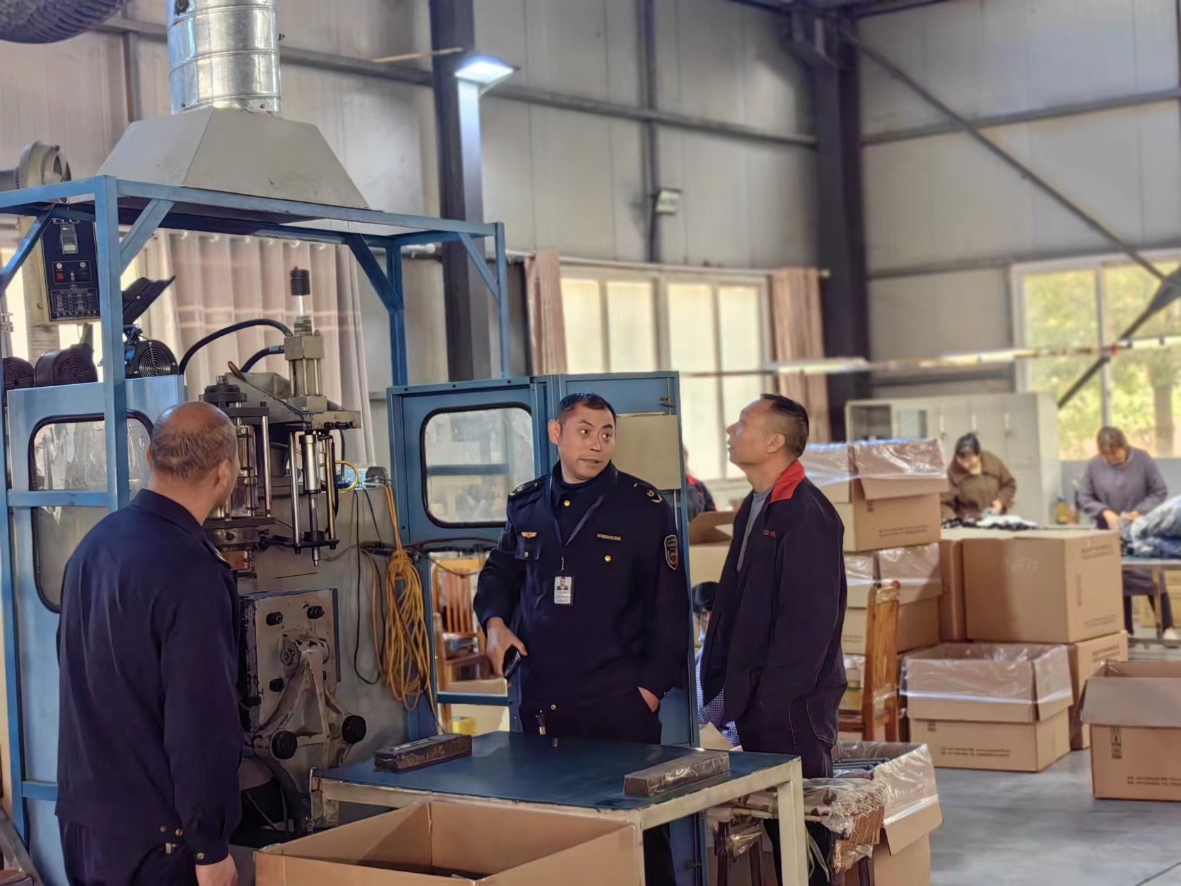 桐柏分局：主动服务 强化监管