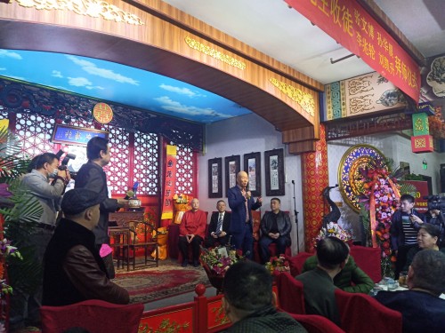 曲苑绽芳莹  相声添新枝