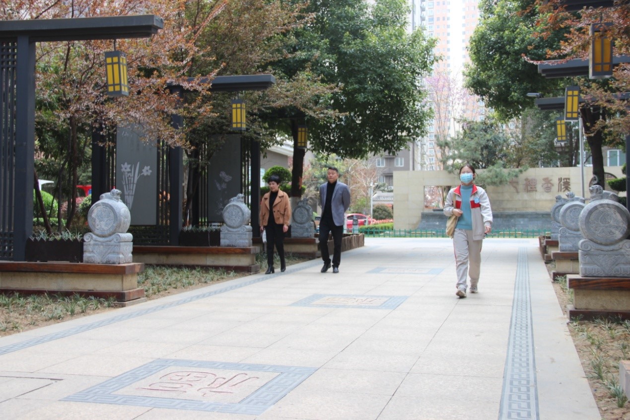 1680095563701878.jpg 03.jpg