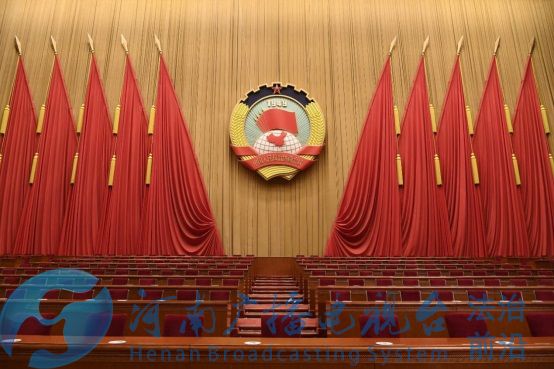 切实提高专委会工作水平  更好发挥人民政