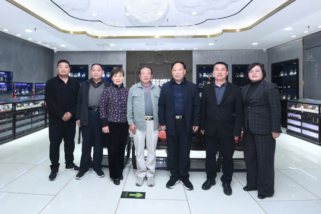 传承工匠精神 弘扬孝道文化