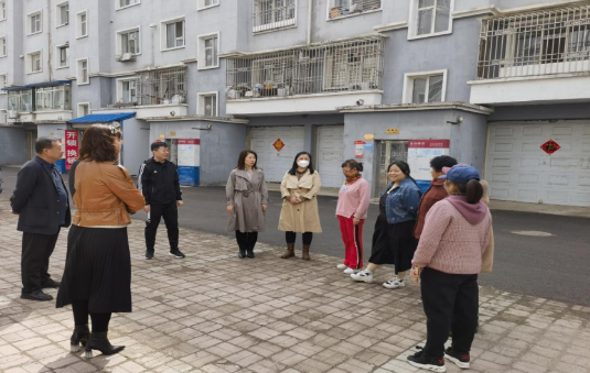 民主协商谋发展  齐心协力创新城