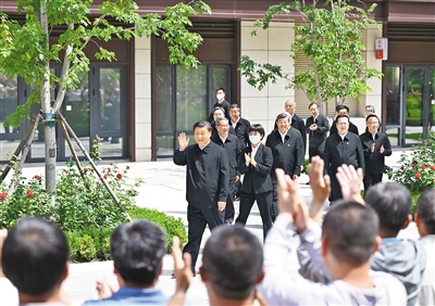 坚定信心保持定力  稳扎稳打善作善成 推