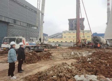 主动出击抓招引 贴心服务促落户