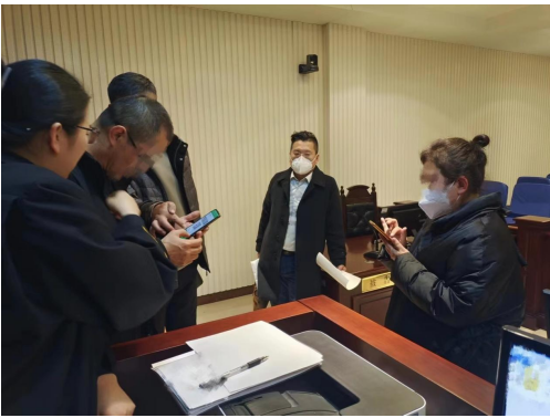 成功调解  当庭给付