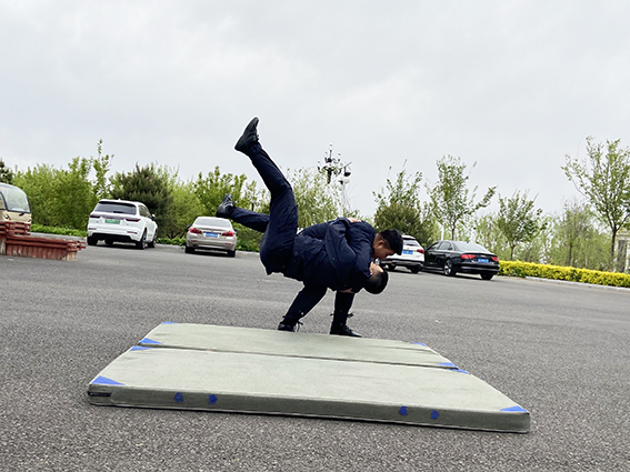 松原法院：加强警务技能提升 筑牢安全保卫