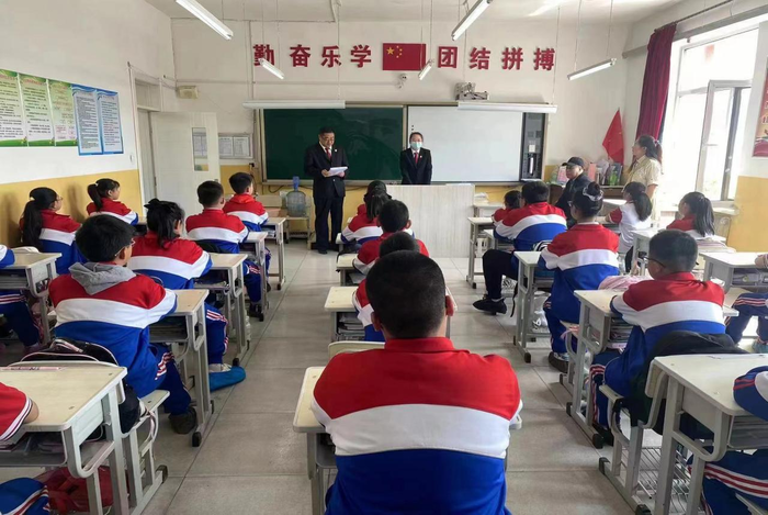 白石山林区基层法院 | 法治护航  伴你