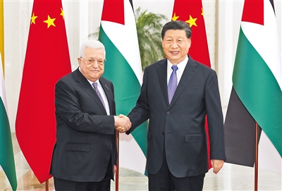 习近平同巴勒斯坦总统阿巴斯举行会谈