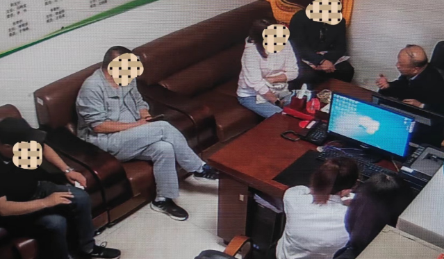 白石山林区基层法院：法官析法明事理　化解