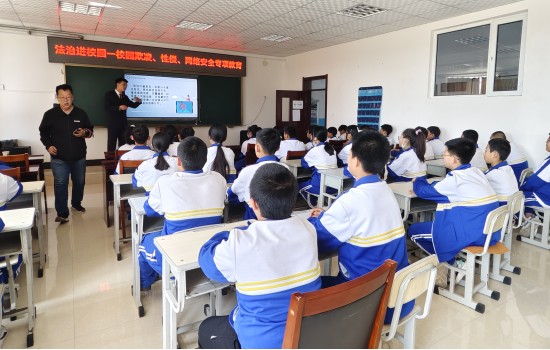 舒兰市人民检察院第二检察部开展反诈宣传活