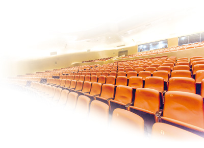 坚定崇德尚艺的追求