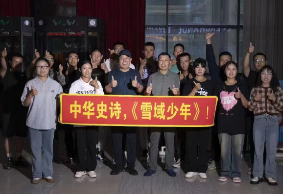 让英雄主义精神根植于青少年心中