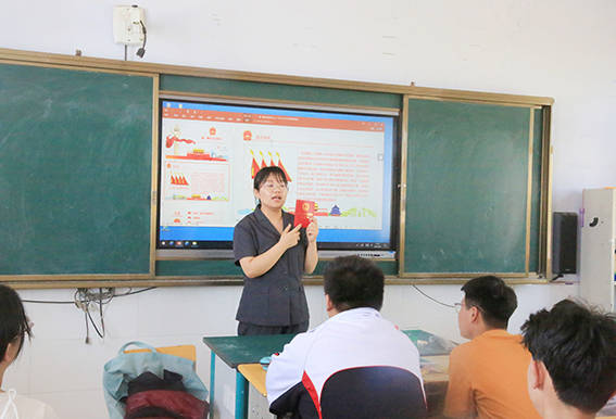 【开学第一课】乾安法院：法官“送法回母校