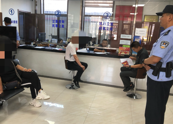 半路夫妻琐事多 感情破裂引离婚