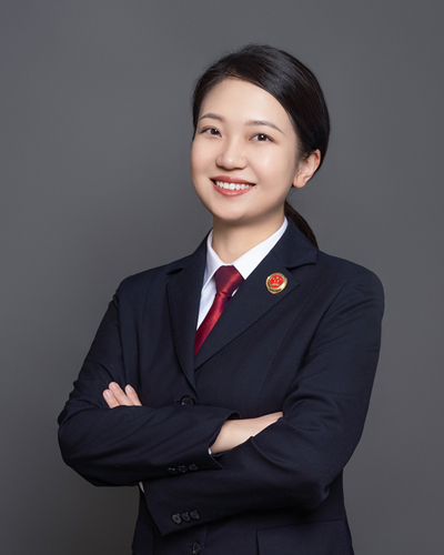 李雪君的三个坚持