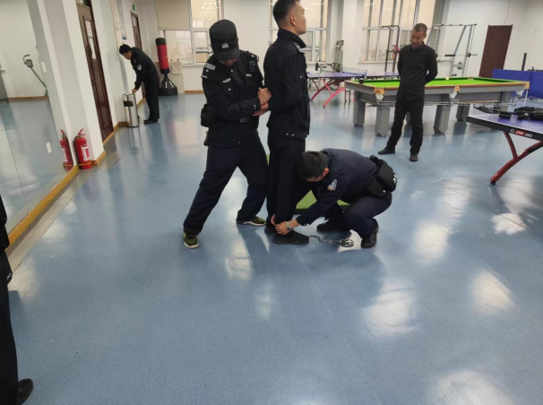 学知识提技能 强化法警队伍建设