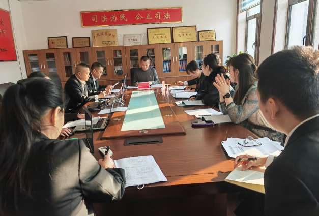 白石山林区基层法院召开“枫桥经验”纪念大