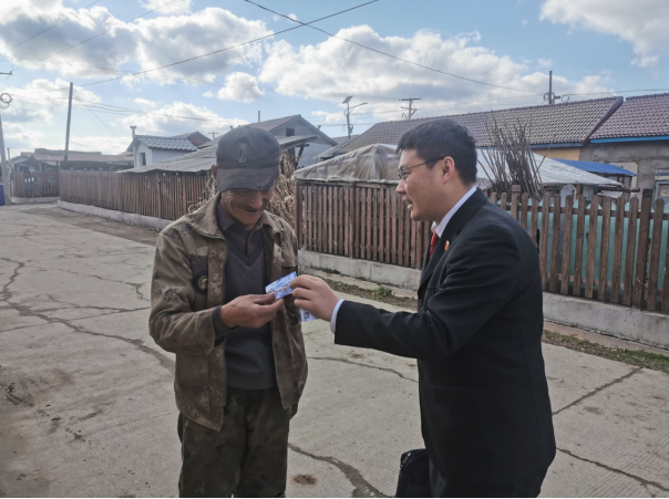 宪法宣传周 | 我与宪法的故事——邱 彧