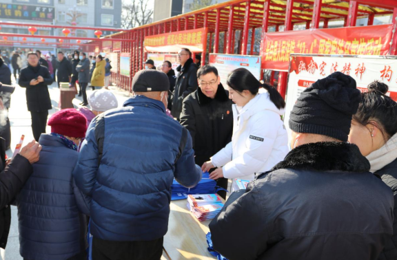 弘扬宪法精神 建设法治中国