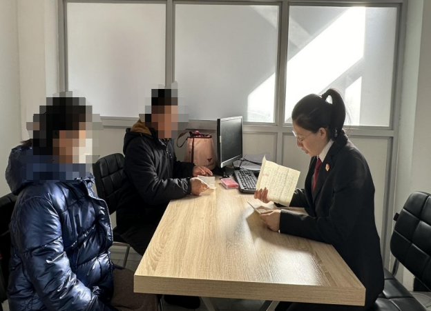 法官进网格 解纷“零距离”