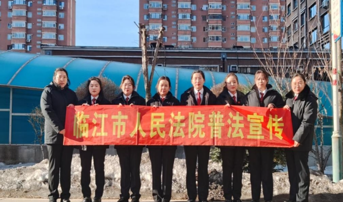 “植”绿水青山 “树”生态文明