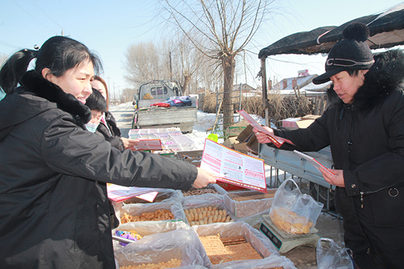 长岭法院开展“三八”国际妇女节系列法治宣