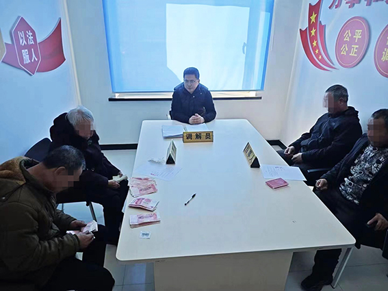 长岭法院：诉前调解破坚冰 法官倾力挽亲情