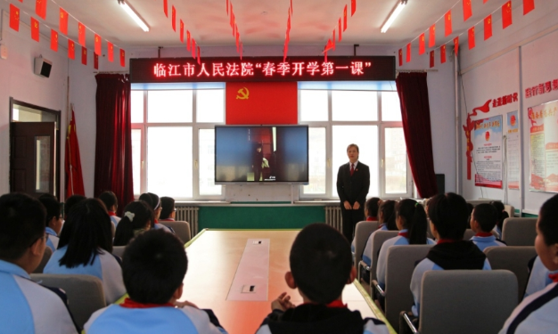 法官手记|愿法律羽翼 护你周全