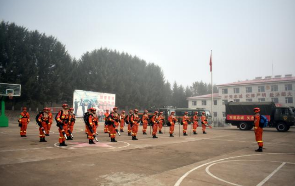 敦化市森林消防大队九中队开展五一节前战备