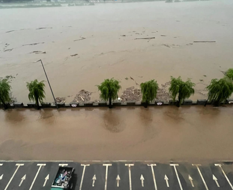 以“雨”为令 闻“汛”而动