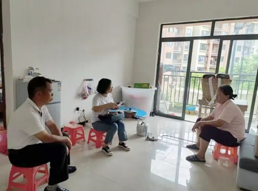 这些年轻法官在村里到底做了啥？让老乡们都