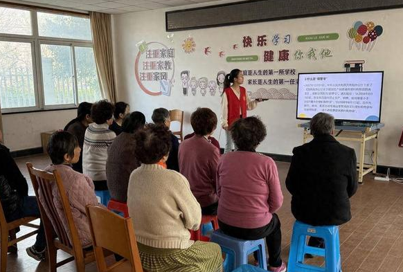 绿色环保!常熟市董浜镇市镇社区开展垃圾分