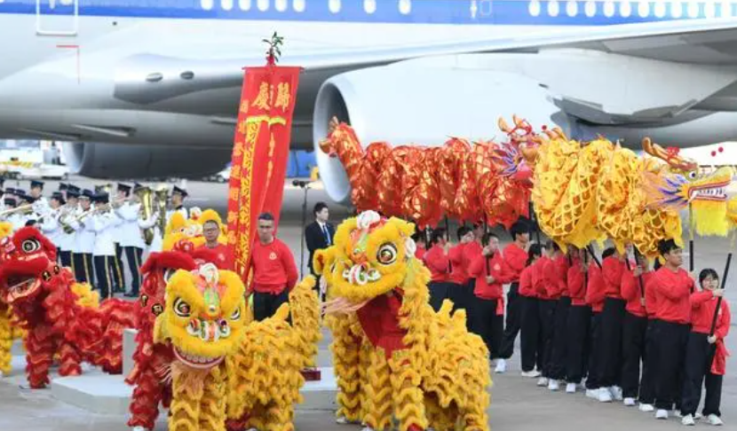 习近平:“我一直惦念着这里的发展和全体居