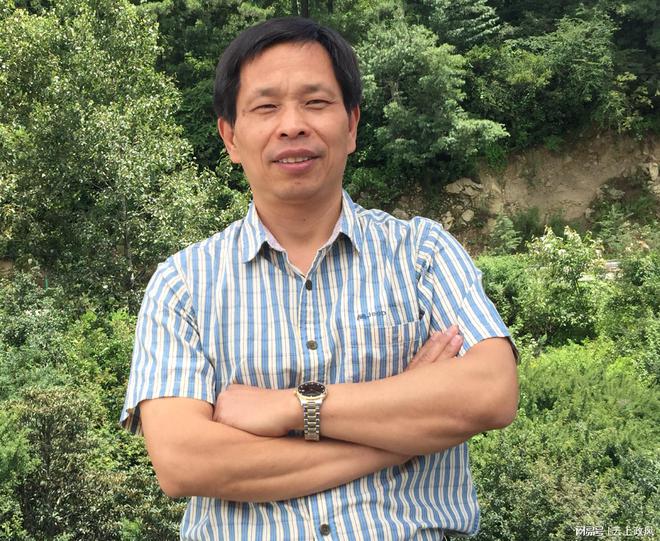 张青山：文化艺术苍穹下的璀璨星辰