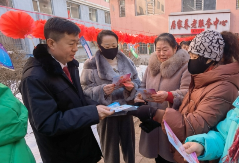 法治灯谜庆元宵 趣味普法润民心