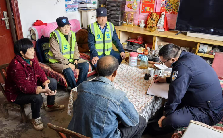 龙乡义警齐聚力，社会治理共担当