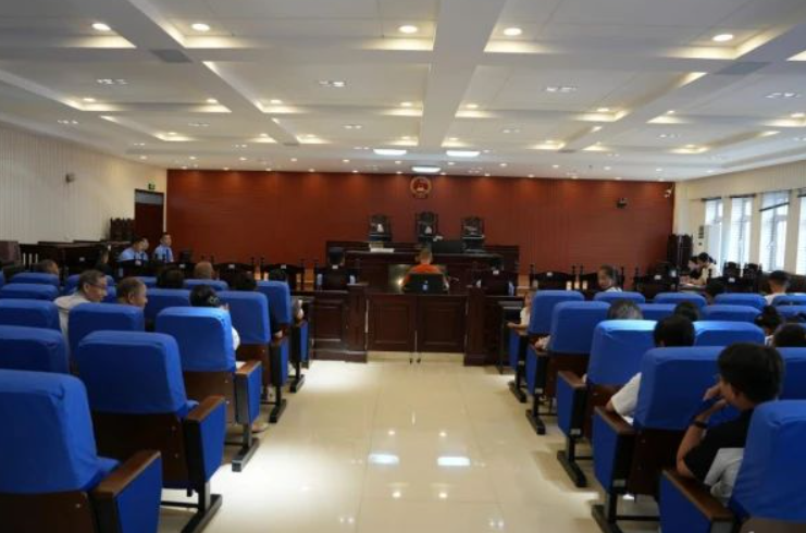 模拟法庭“双轨培训” 护航青少年与陪审员