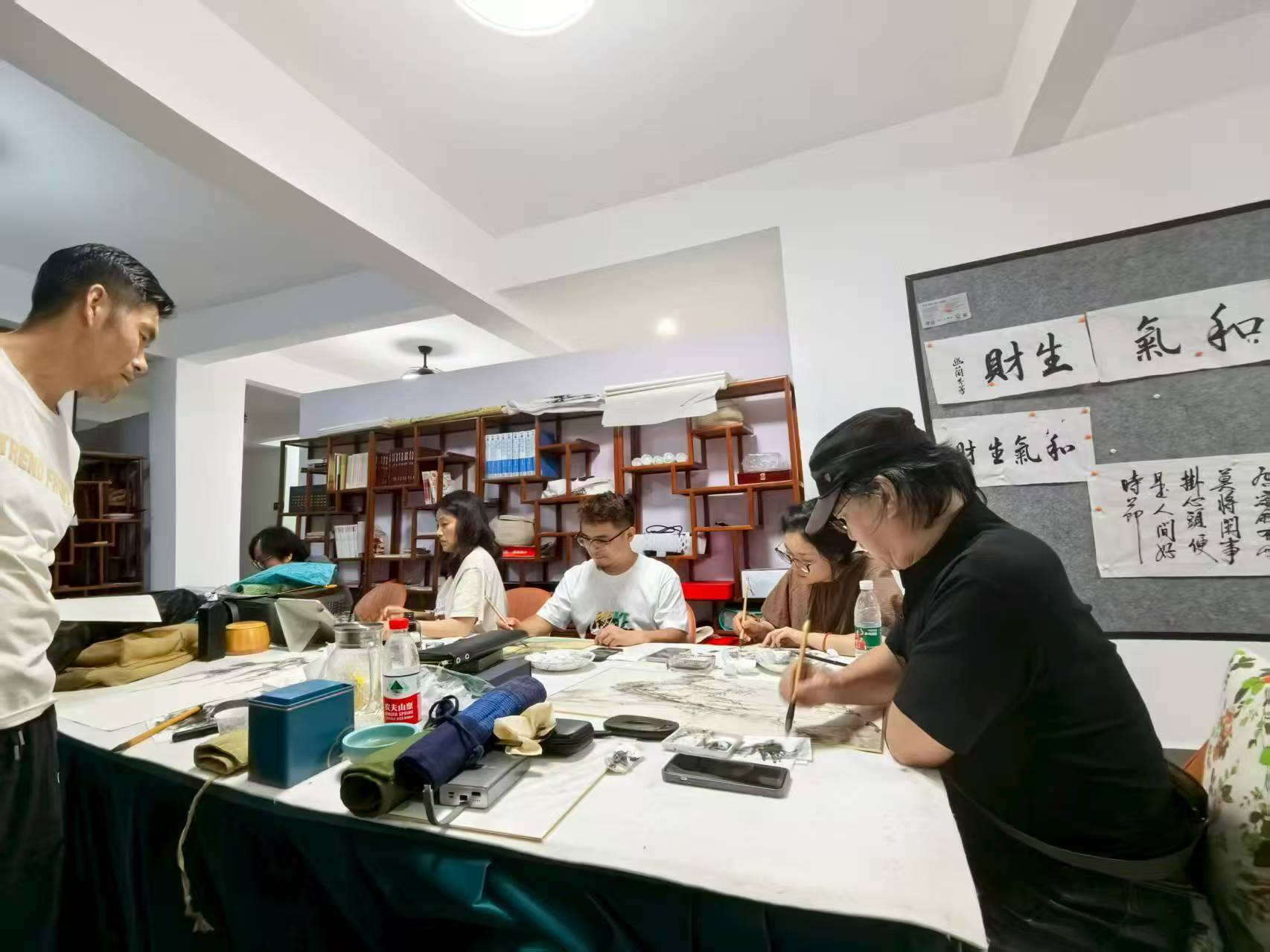 笔墨染山河，文脉润庄园——老界岭揽秀庄园