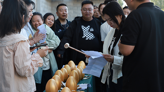 长岭法院：金秋相聚庆佳节 赛场欢腾趣味叠