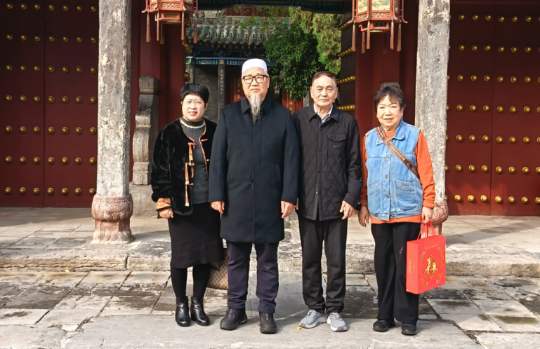 净菜委员会会长拜望全国政协委员：携“绿色