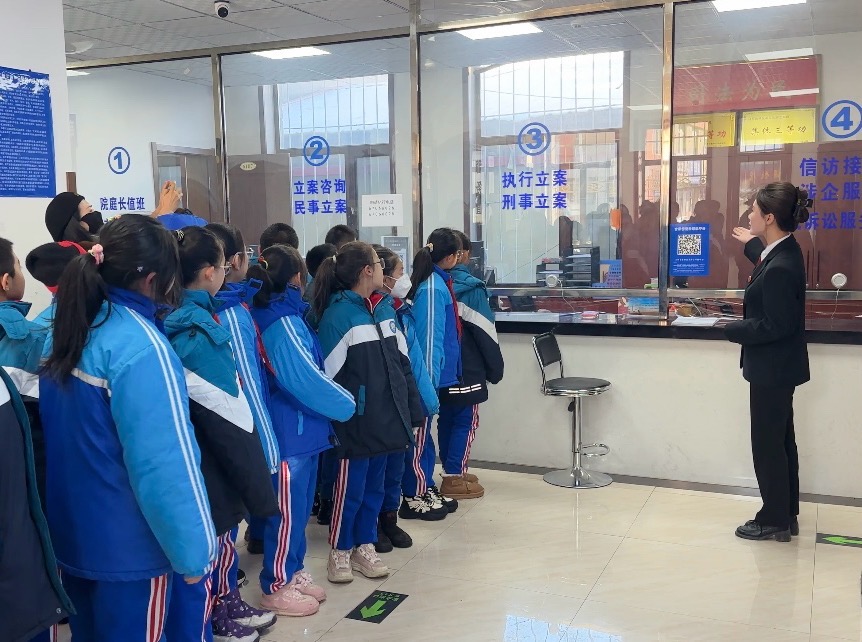 宪法宣传周：法治润童心 “宪”在进行时